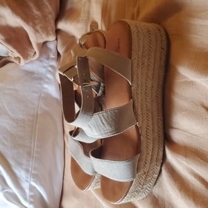 American Eagle Platform Espadrilles